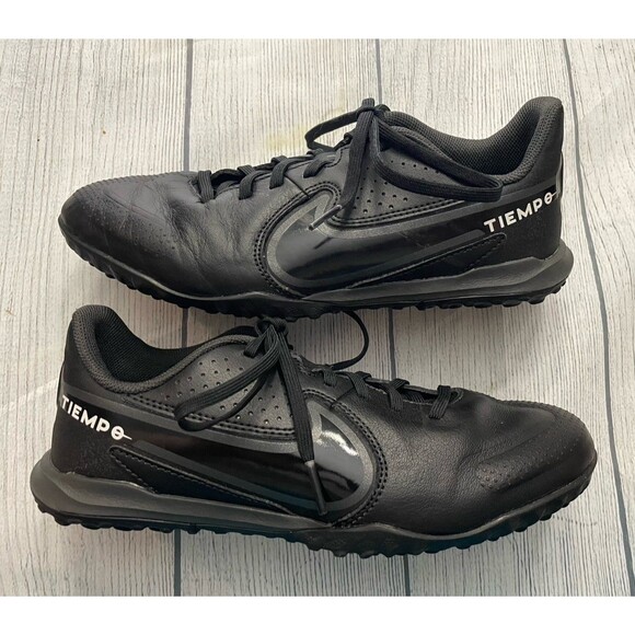Black Nike Tiempo Boy Girl Soccer Turf Cleats Shoes, Size Youth 4 - Picture 1 of 4